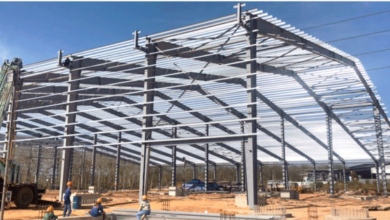 Prefab построение стальной структуры сказочное. Гараж для парка тележки 1000sqm в Кении