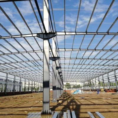 Q355B PEB Стальная конструкция Стальное сборное здание для складов
